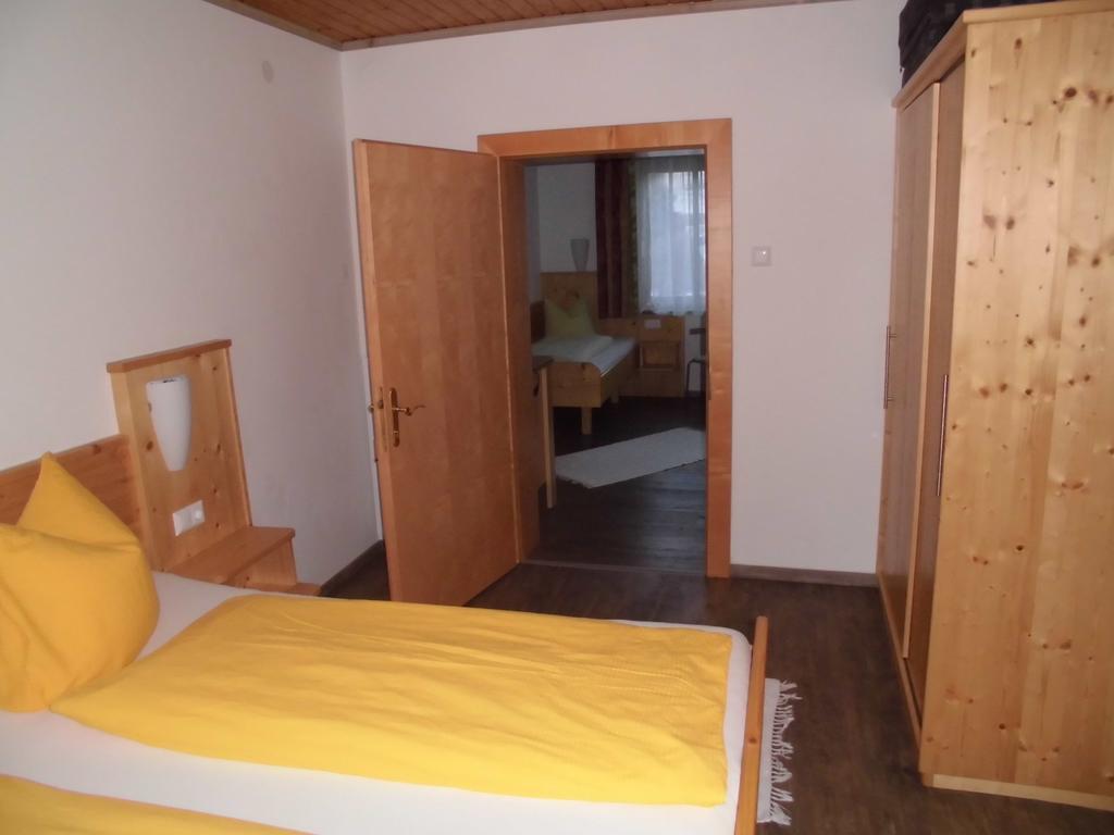 Pension & Ferienwohnung Dullnig Gmünd Buitenkant foto